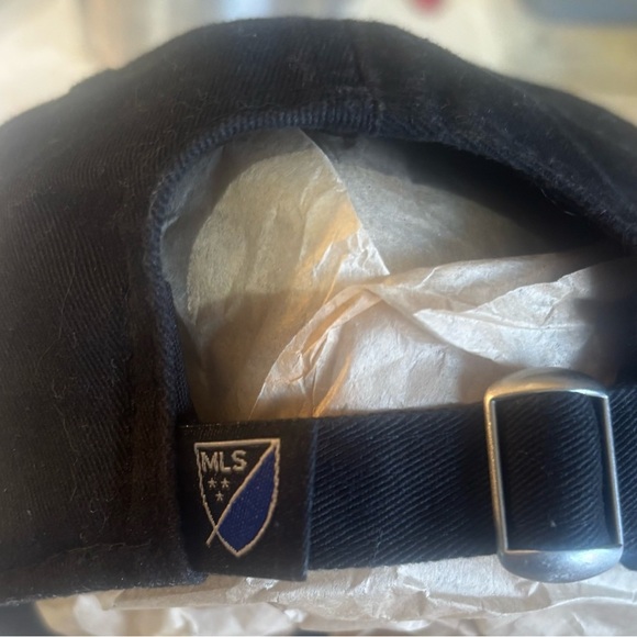 New Era Black CF Montreal MLS Soccer Strapback Hat Cap OSFA - Picture 3 of 8